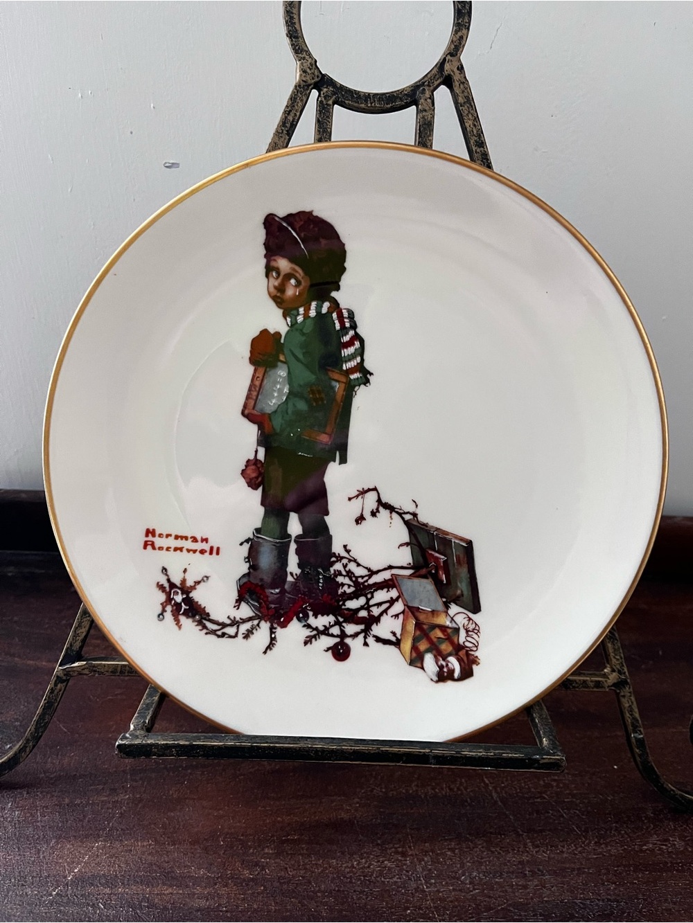 Vintage Norman Rockwell Danbury Mint Fine China End of Christmas Dinner Plate